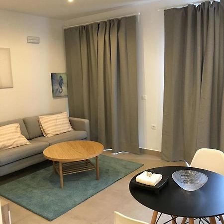 Apartamento Cristina Ел Ромпидо Екстериор снимка